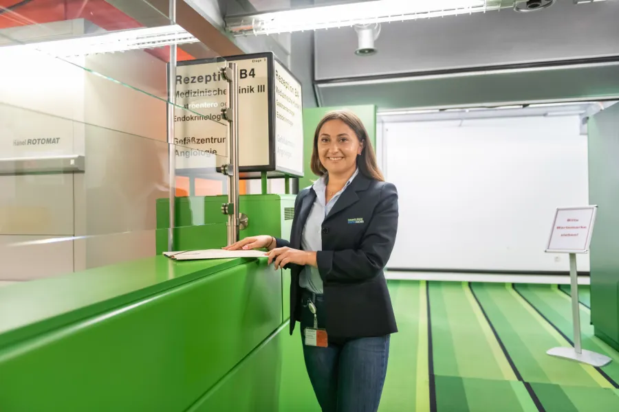 Kluge Köpfe für starke Strukturen – komm ins Team!